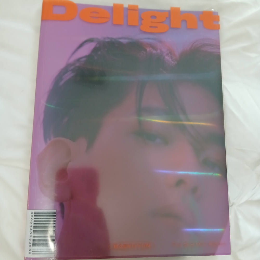 Baekhyun Delight Album with Holographic Cover